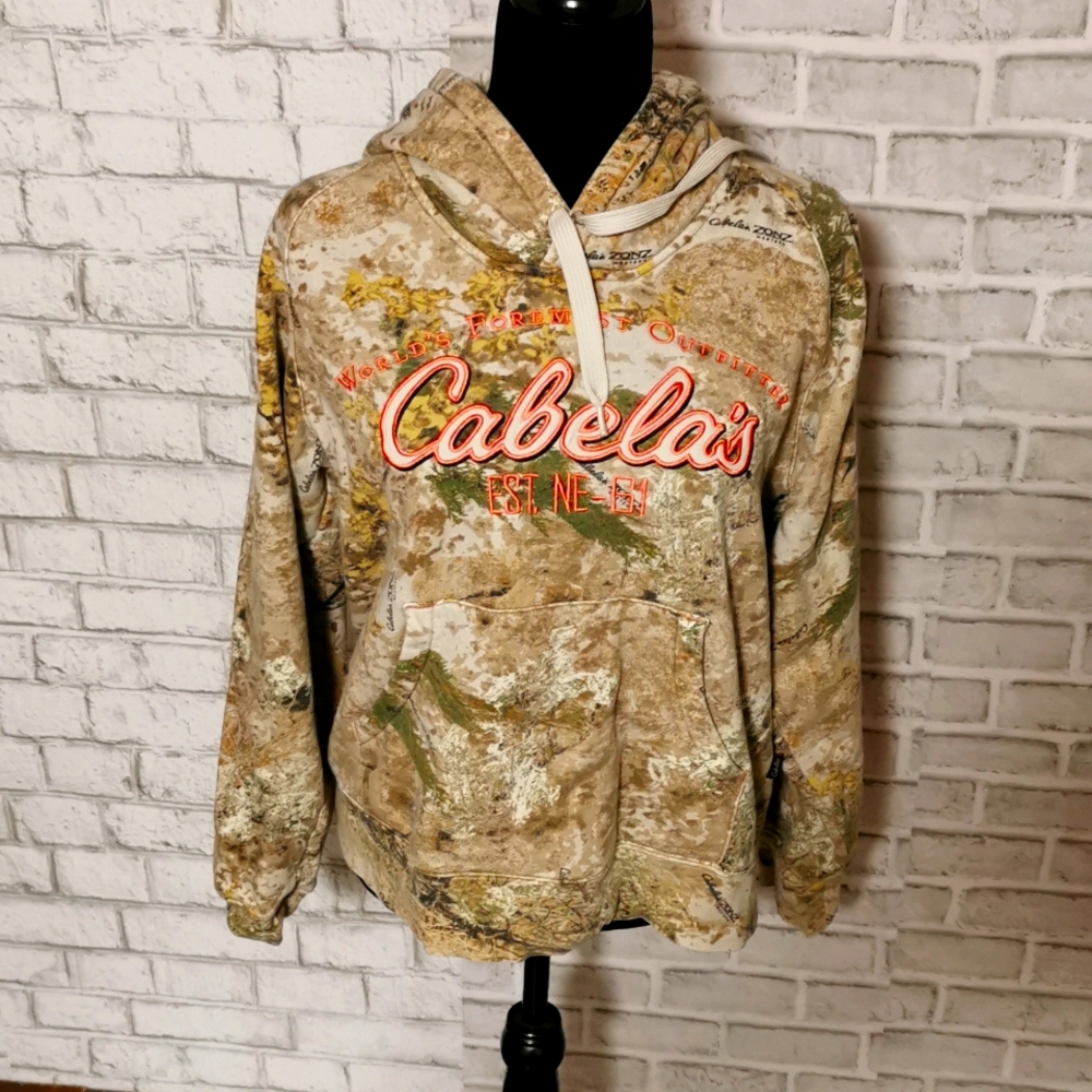 CABELA'S Logo  Zonz western Hoodie. Ladies size large